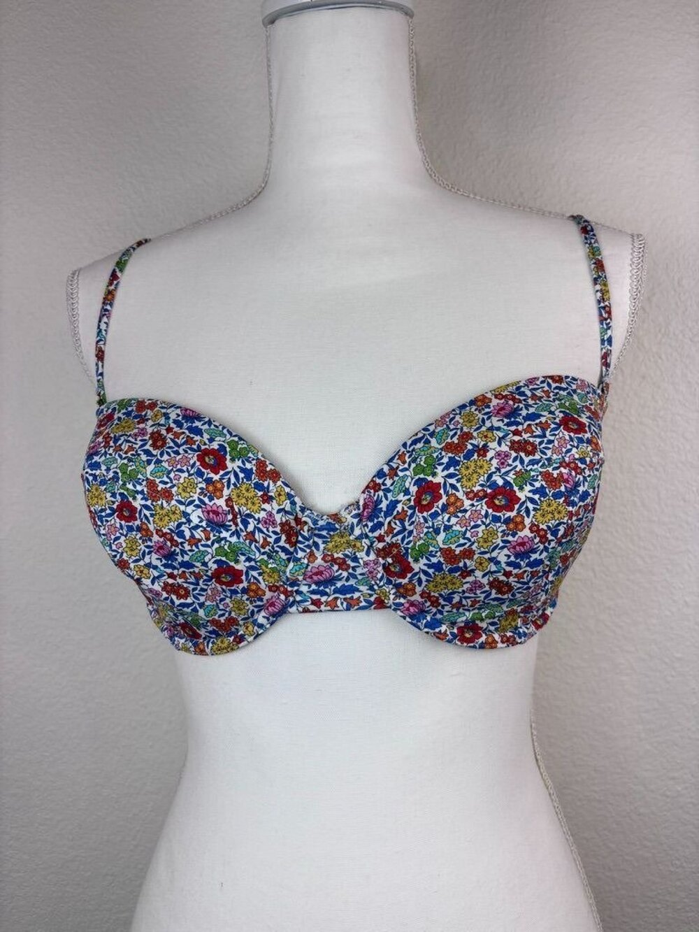 J. Crew women's 34D Liberty favorite flowers underwire bikini top beach coastal‎